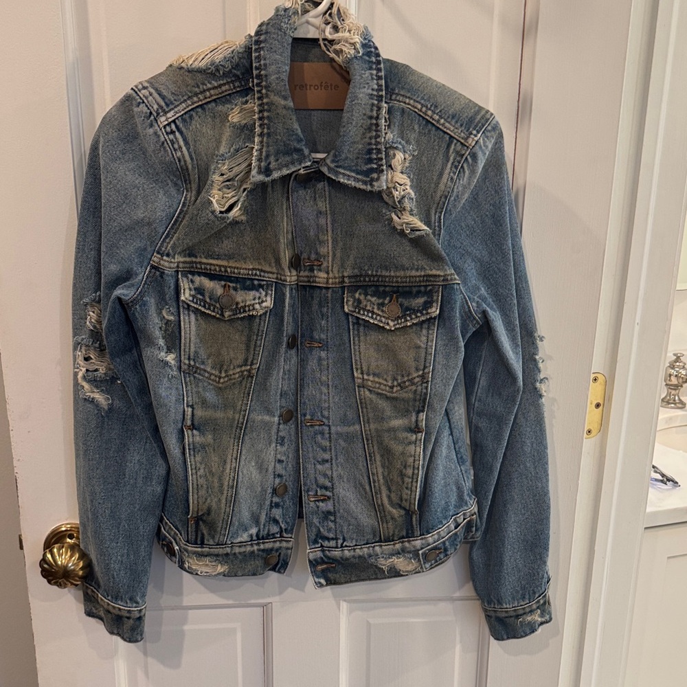 retrofête Light Blue Denim DistressedJacket - Size S